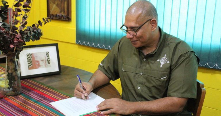 Externado de San José y Universidad Rafael Landívar fortalecen alianza académica y pastoral
