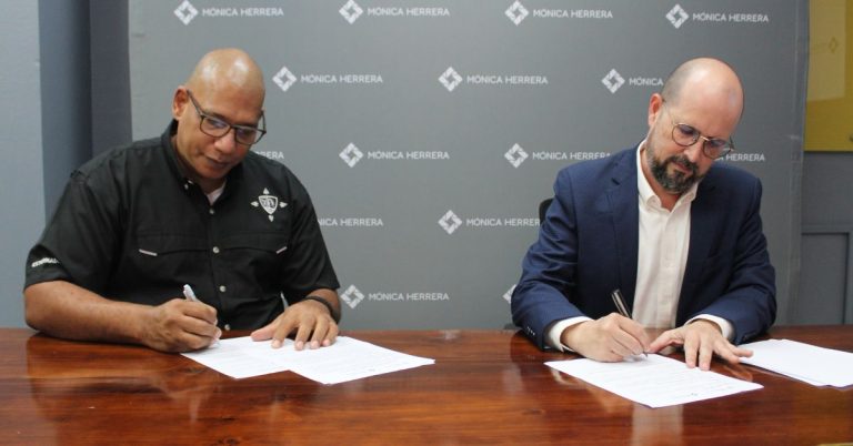 Externado de San José firma alianza con Escuela Mónica Herrera para potenciar la formación de sus estudiantes