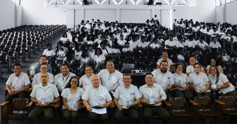 Imagen docentes - Celebración del día del maestro